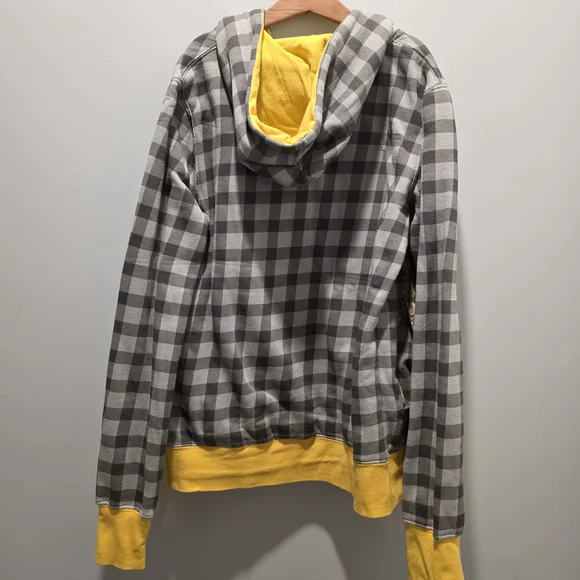 Zion Rootswear Gray and Yellow Bob Marley Hoodie - Picture 10 of 12